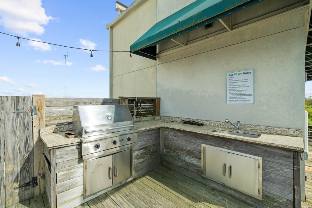 563 Memorial Drive SE Unit 504