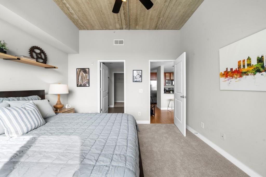563 Memorial Drive SE Unit 504