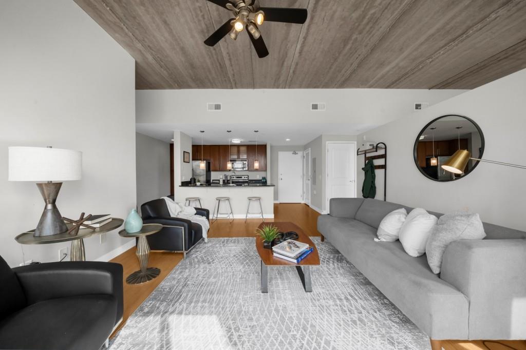 563 Memorial Drive SE Unit 504