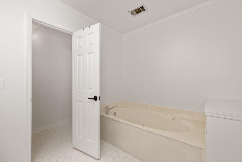 206 Cameron Place SE