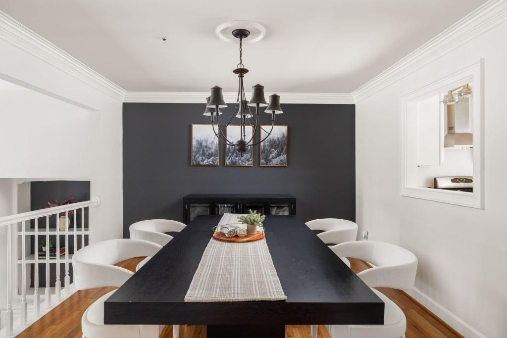 206 Cameron Place SE