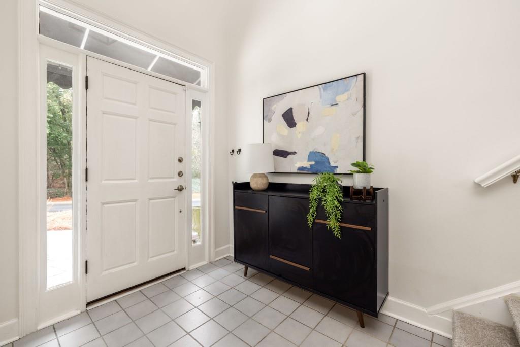 206 Cameron Place SE