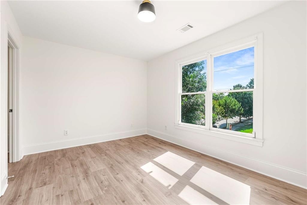 94 Lucy Street SE Unit A
