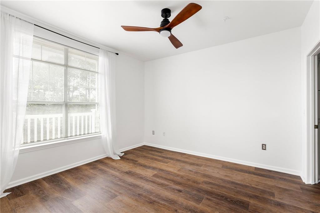 2700 Pine Tree Road NE Unit 1317