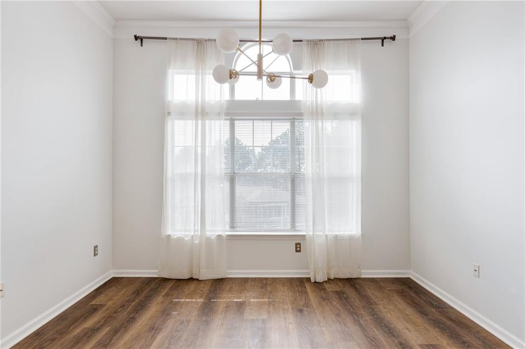 2700 Pine Tree Road NE Unit 1317
