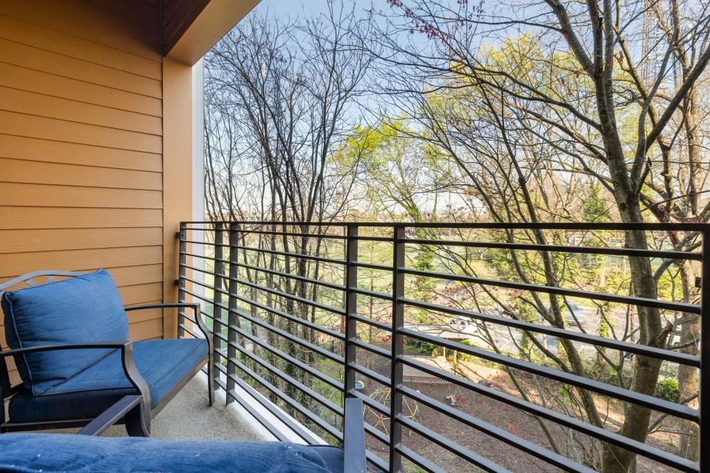 112 Rogers Street NE Unit 205