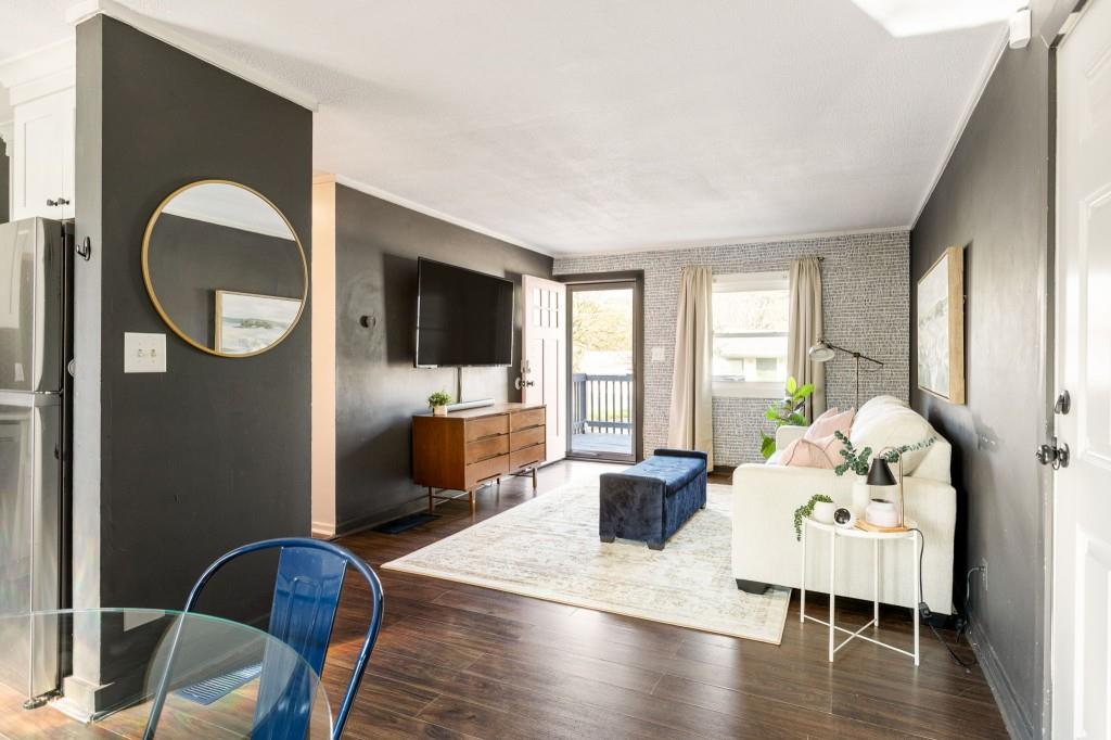 17 Turman Avenue Unit 2