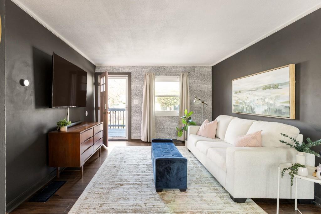 17 Turman Avenue Unit 2