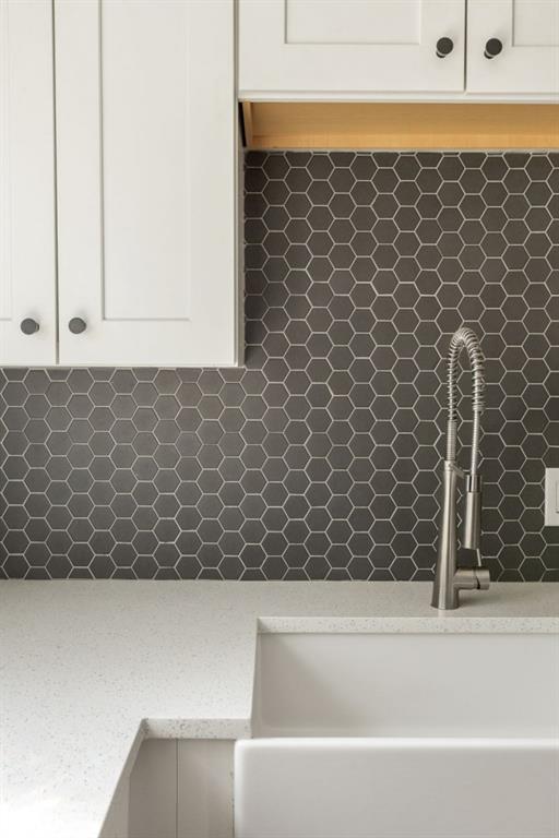 17 Turman Avenue Unit 2