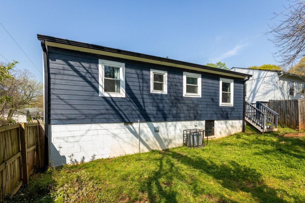 17 Turman Avenue Unit 2