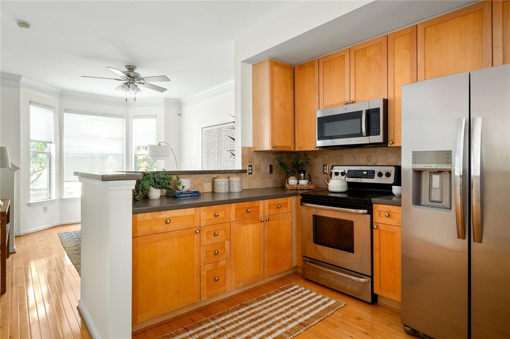 951 Glenwood Avenue SE Unit 2905