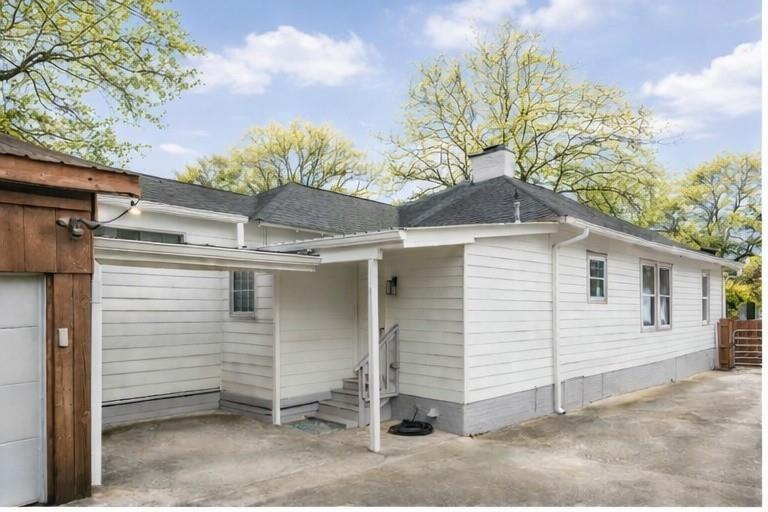 2480 Memorial Drive