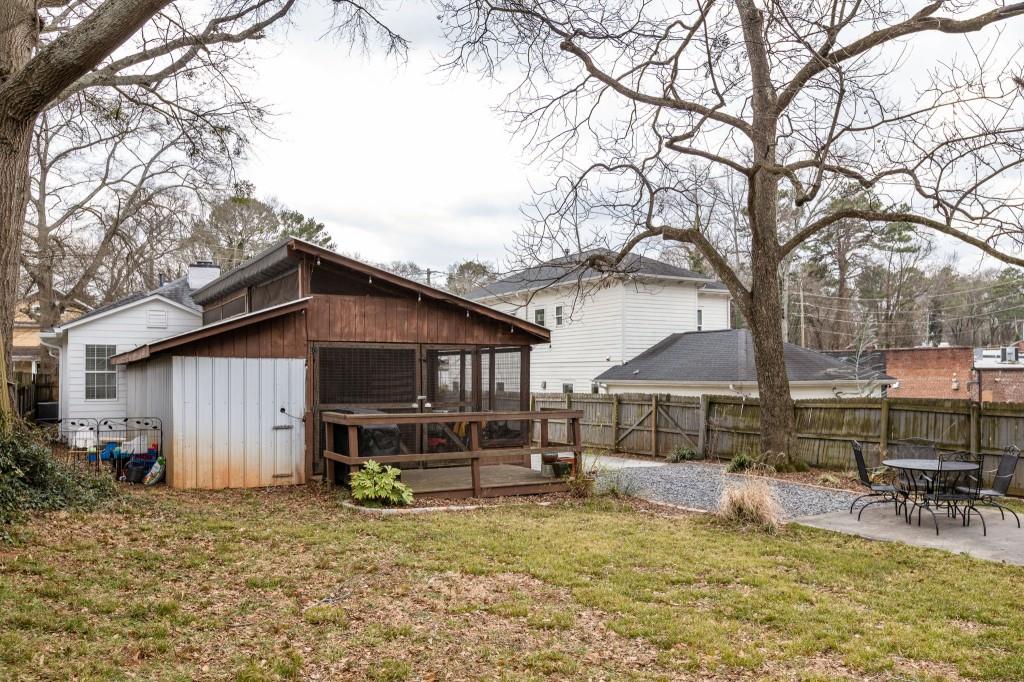 2480 Memorial Drive