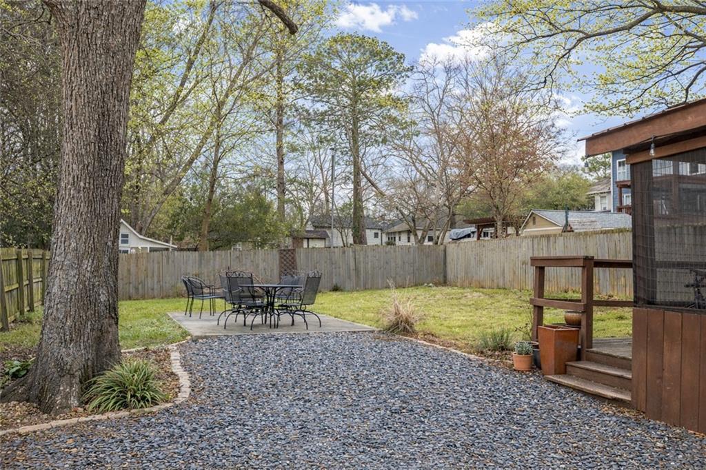 2480 Memorial Drive