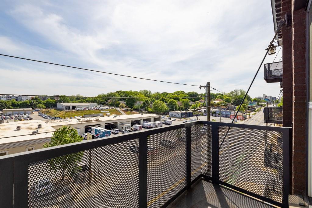 764 Memorial Drive SE Unit 15