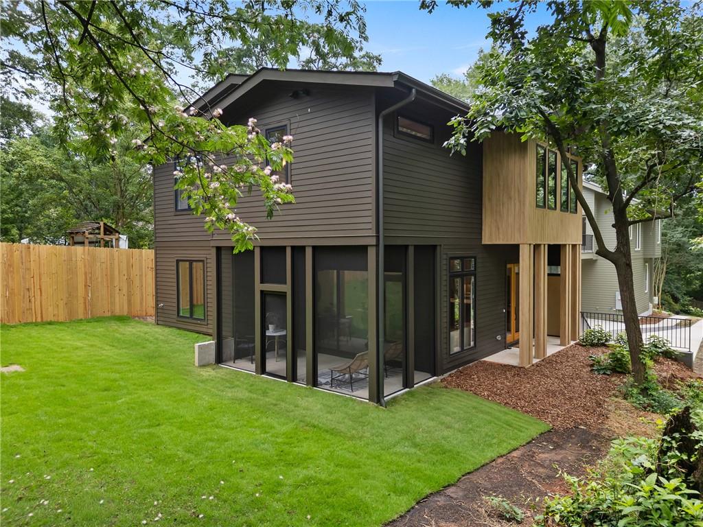 220 Green Street