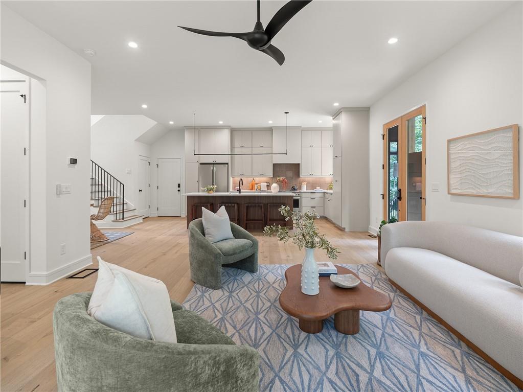 220 Green Street