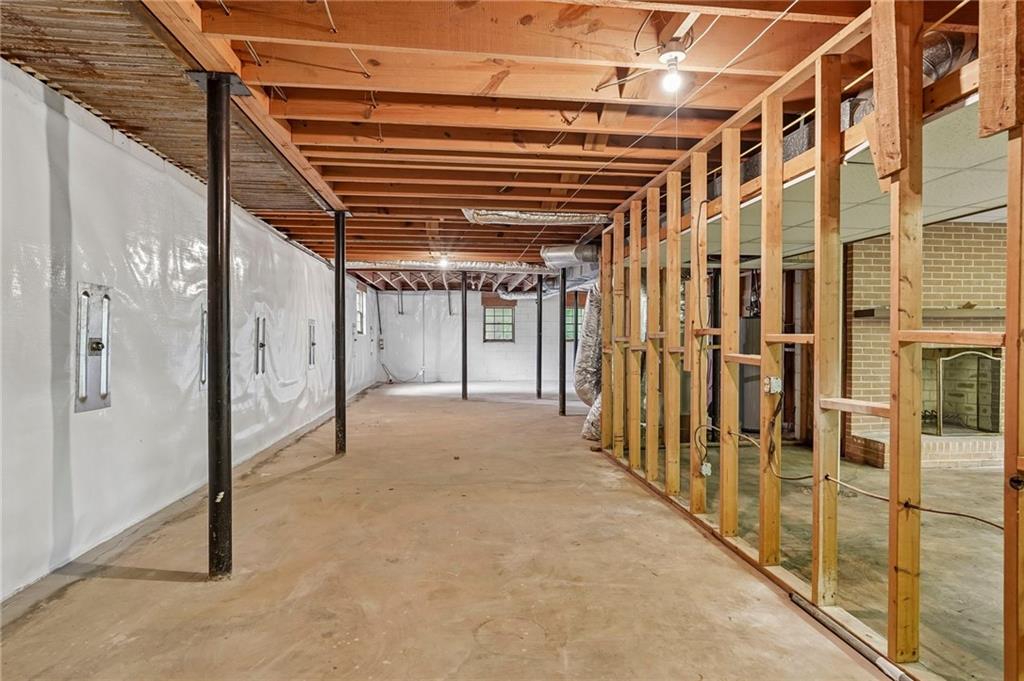 2130 Impala Drive NE