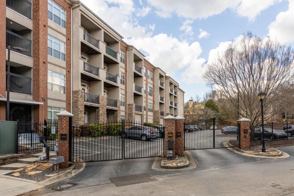 840 United Avenue SE Unit 415