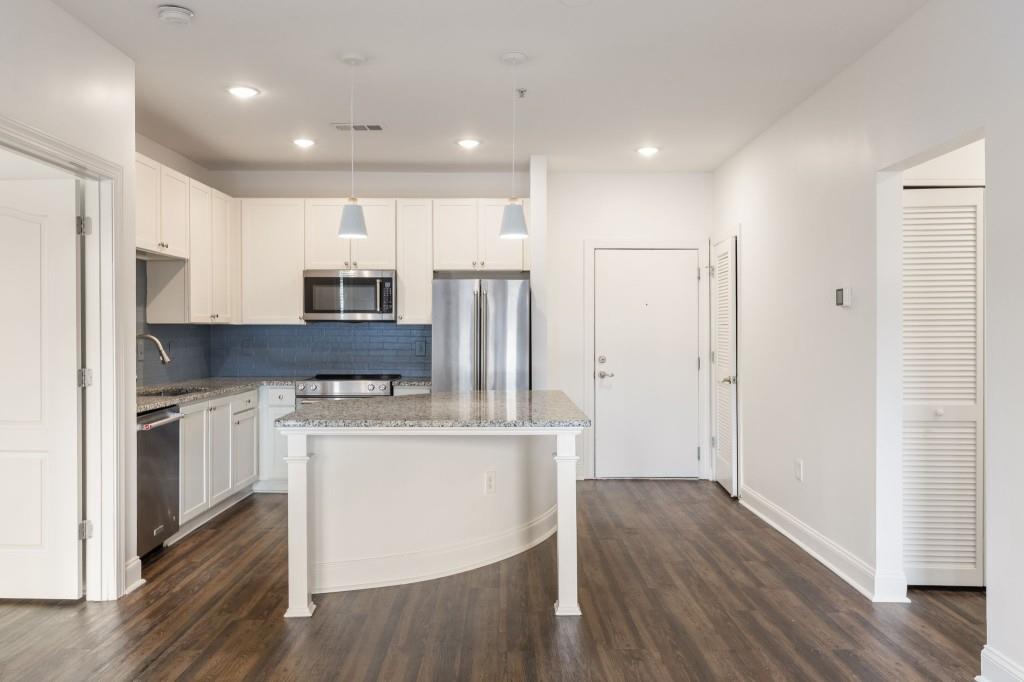 840 United Avenue SE Unit 415