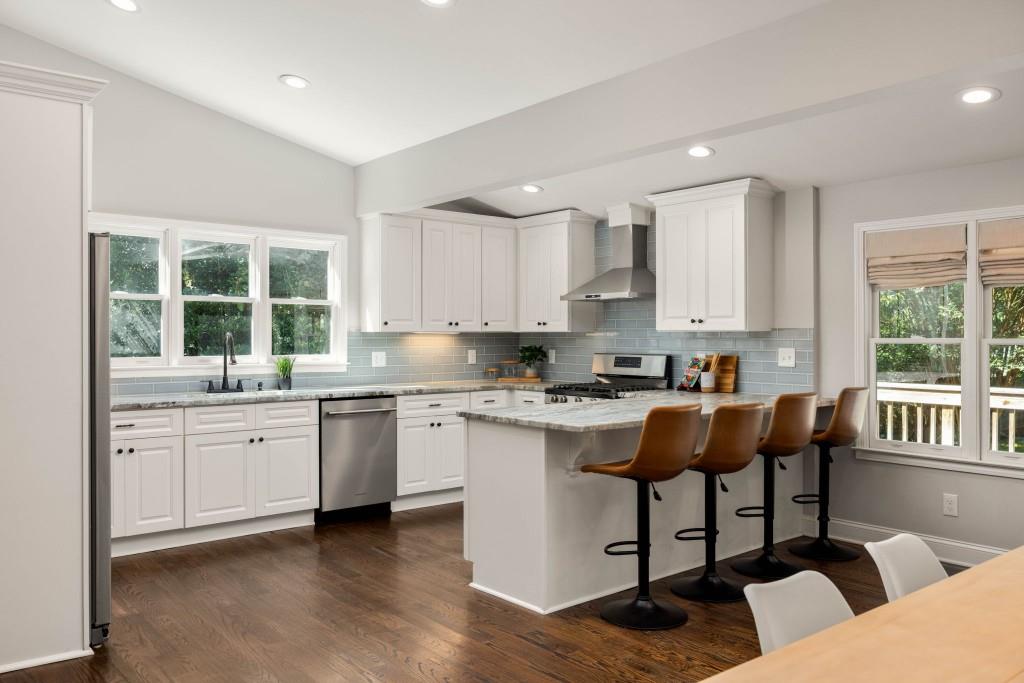 1241 Oldfield Road