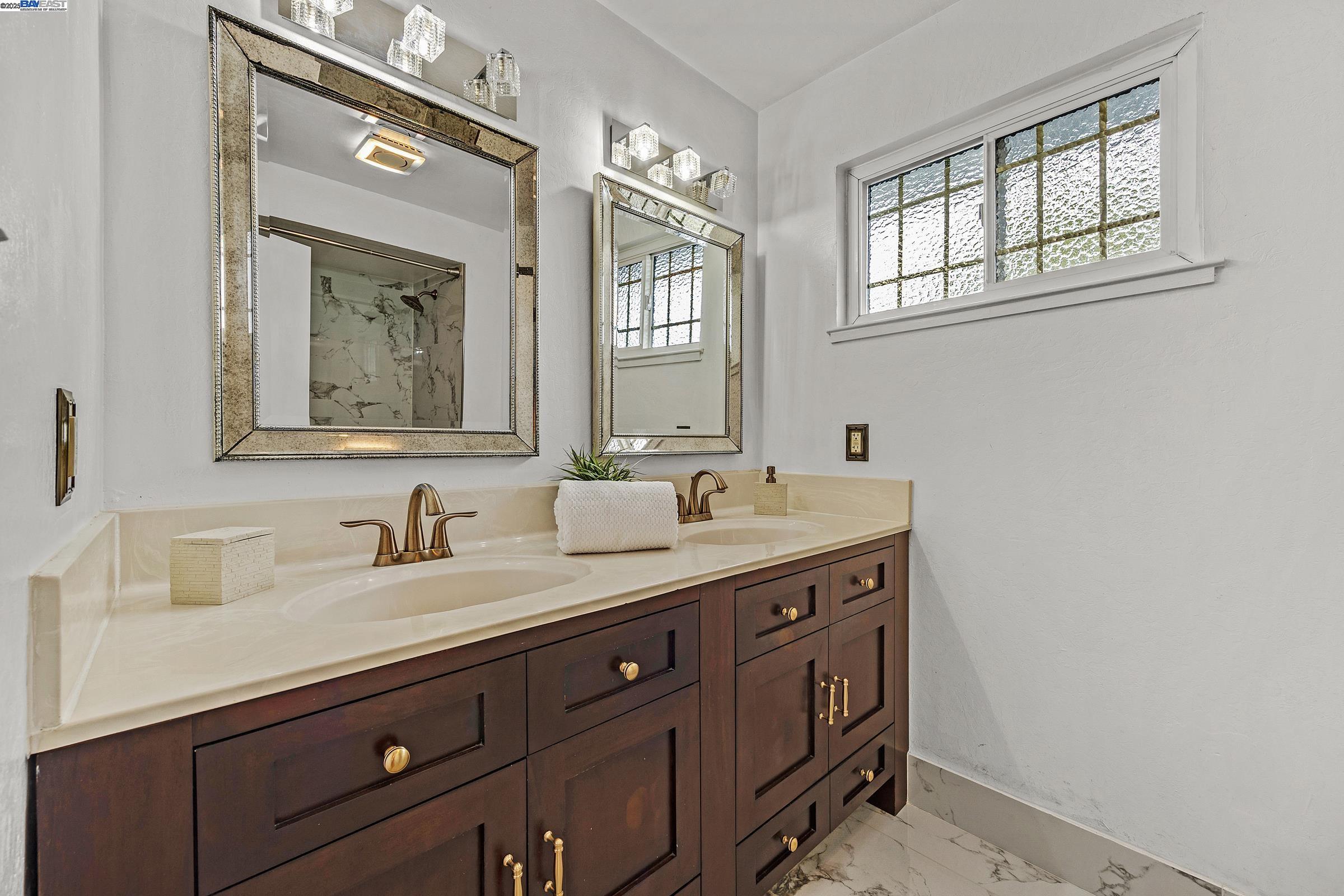 4433 Cordova Pl