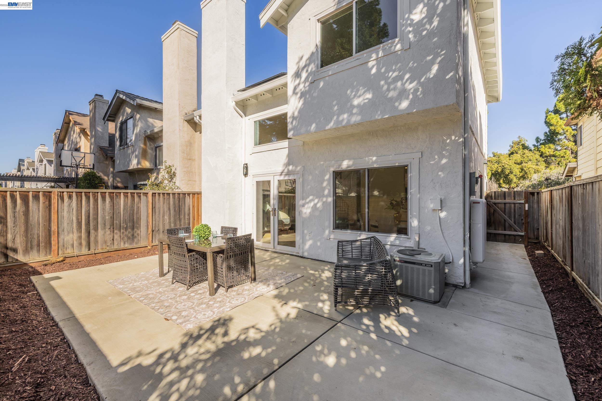 4900 Creekwood Dr