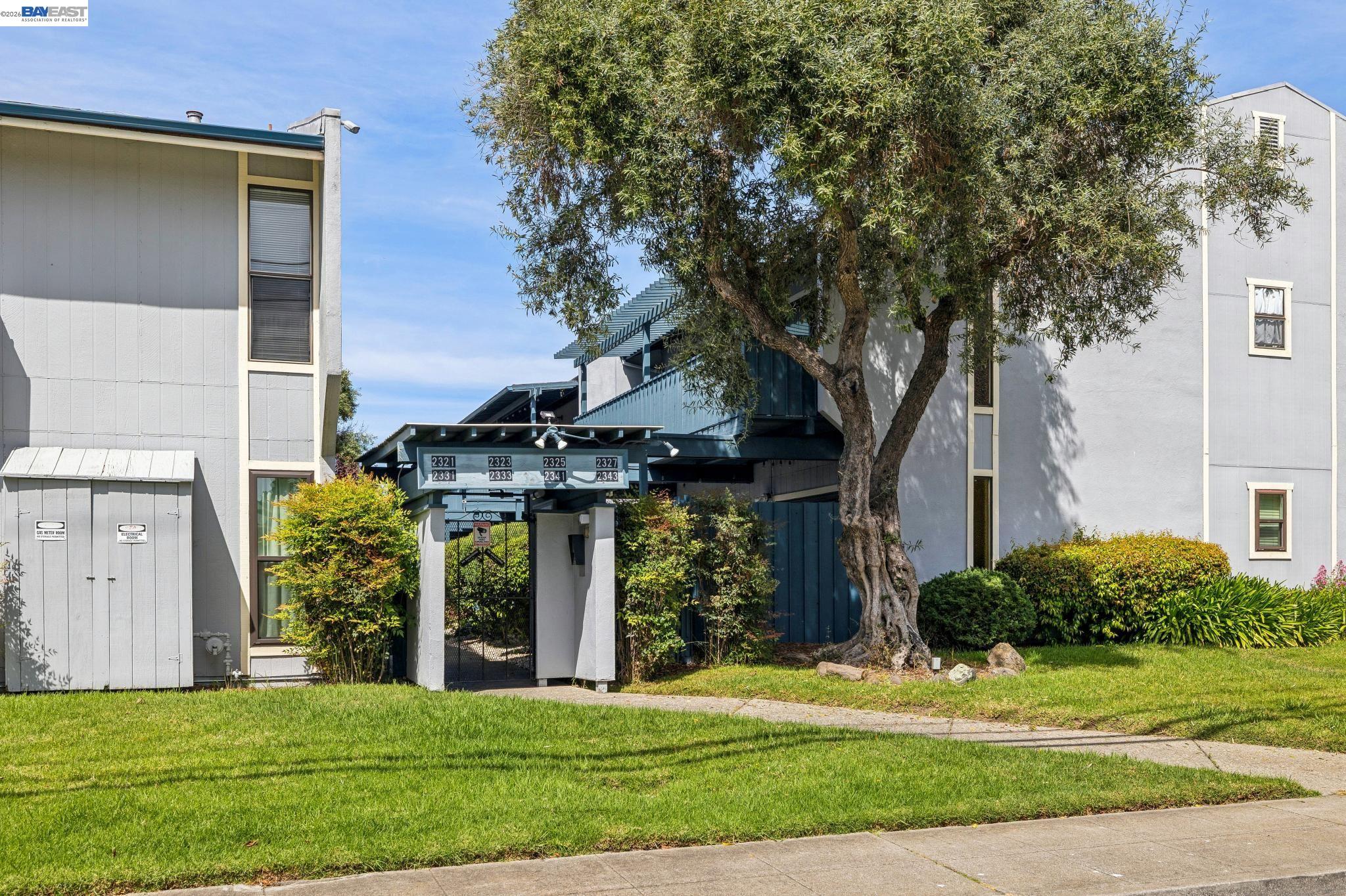 2327 Fairway Drive