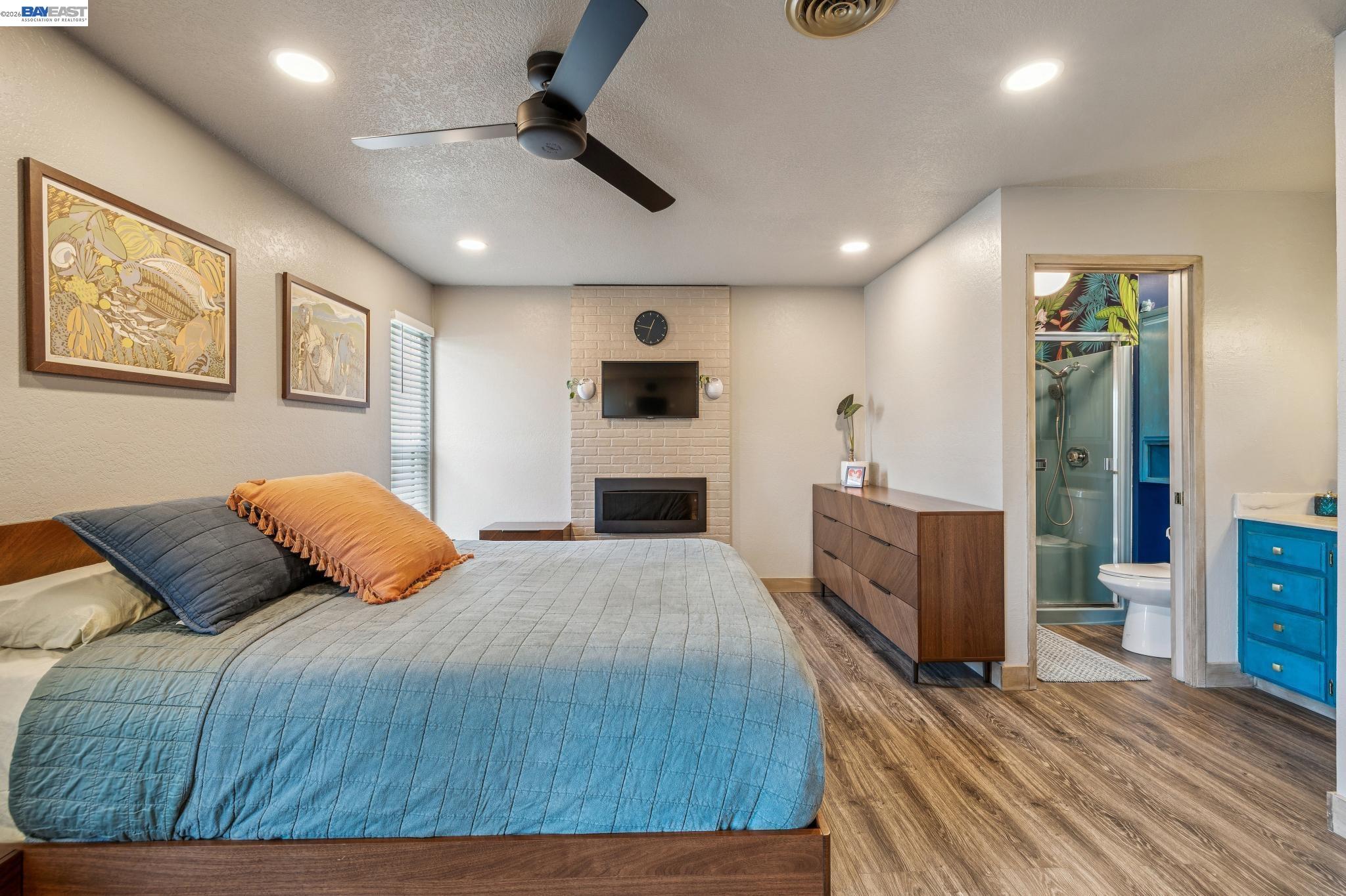 2327 Fairway Drive