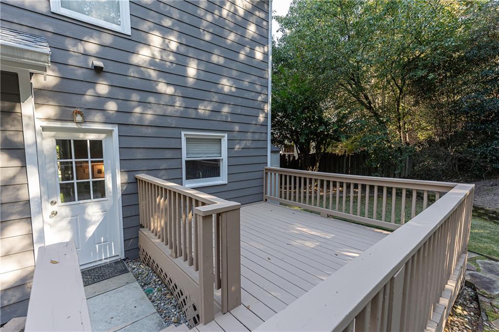 1370 Brookhaven Village Circle NE