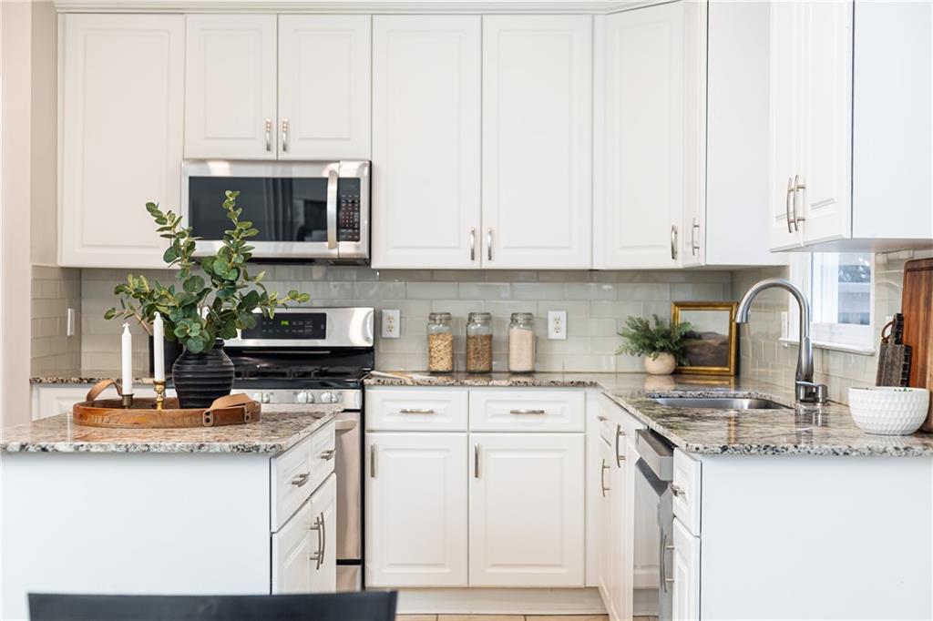 1370 Brookhaven Village Circle NE