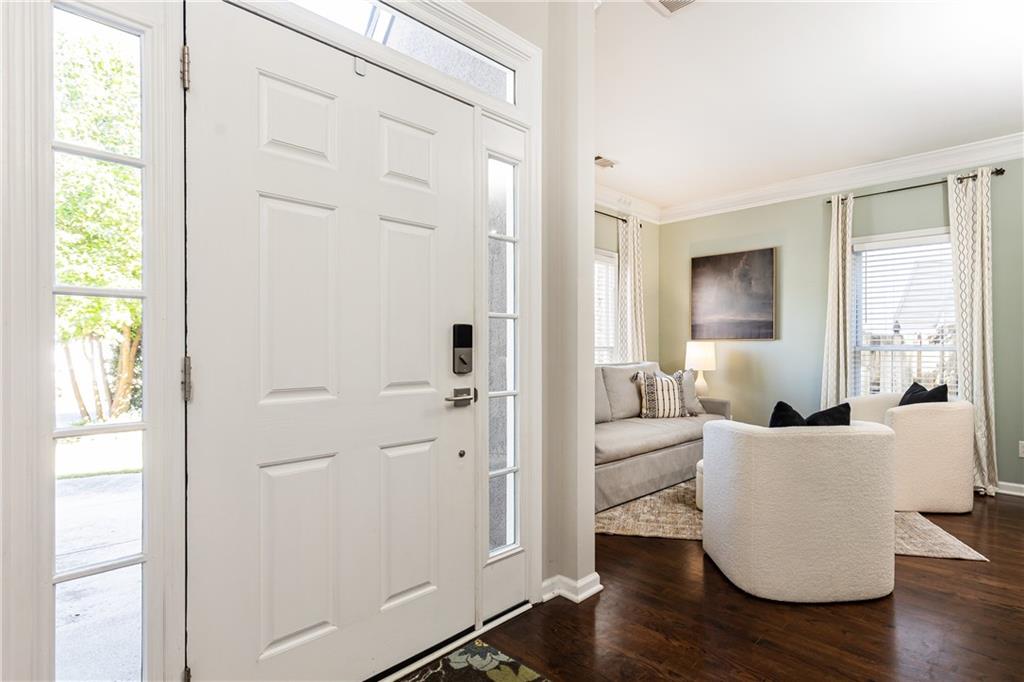 1370 Brookhaven Village Circle NE