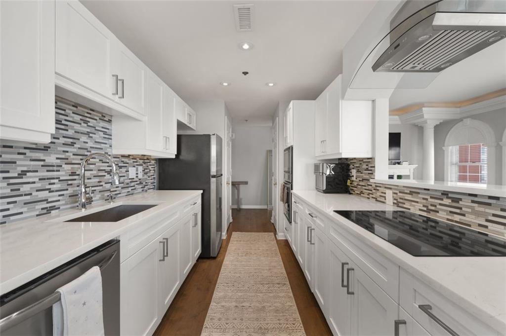 3435 Kingsboro Road NE