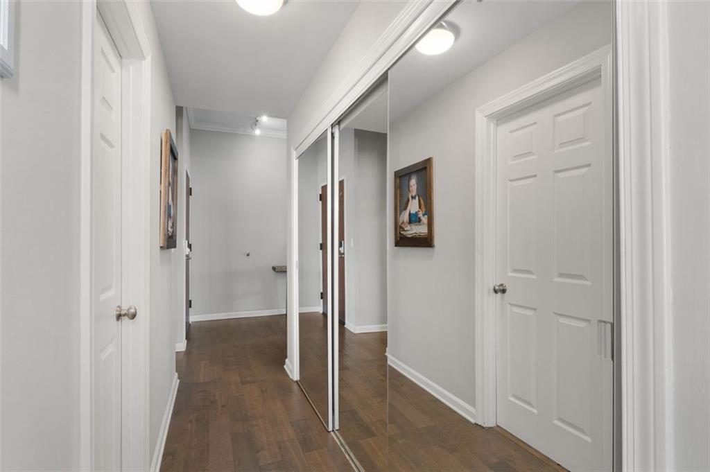 3435 Kingsboro Road NE