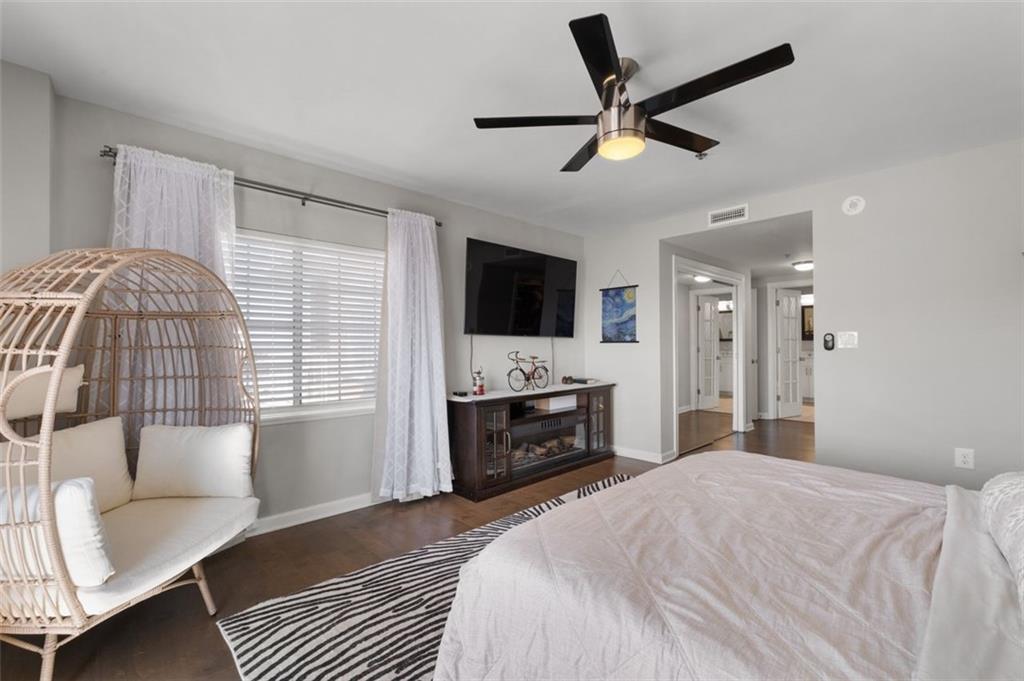 3435 Kingsboro Road NE