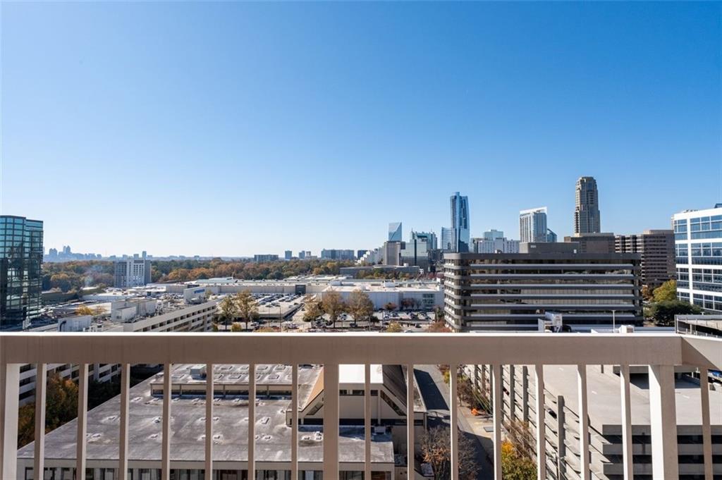 3435 Kingsboro Road NE