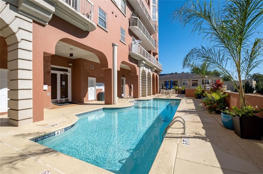 3435 Kingsboro Road NE