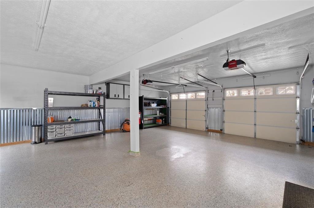 5078 Newpark Drive NW