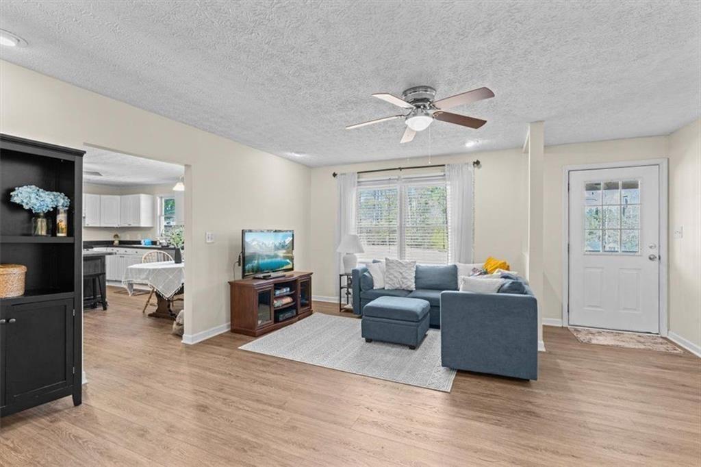 1537 David Lee Street