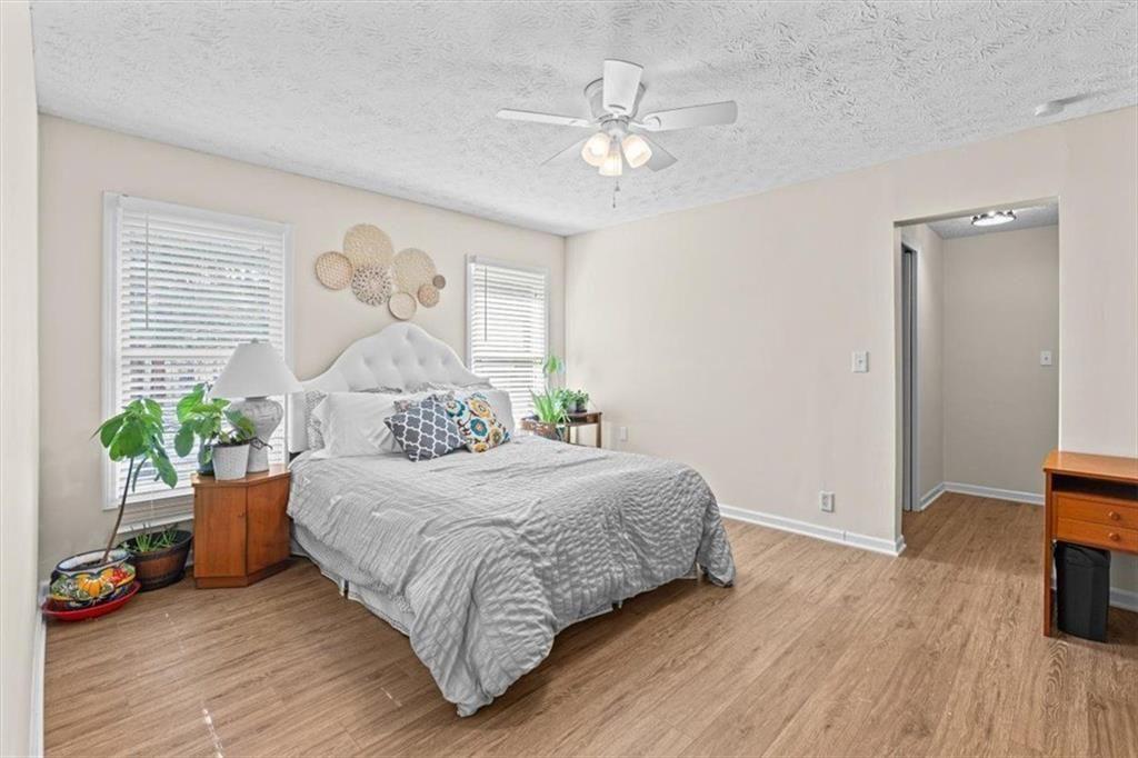 1537 David Lee Street