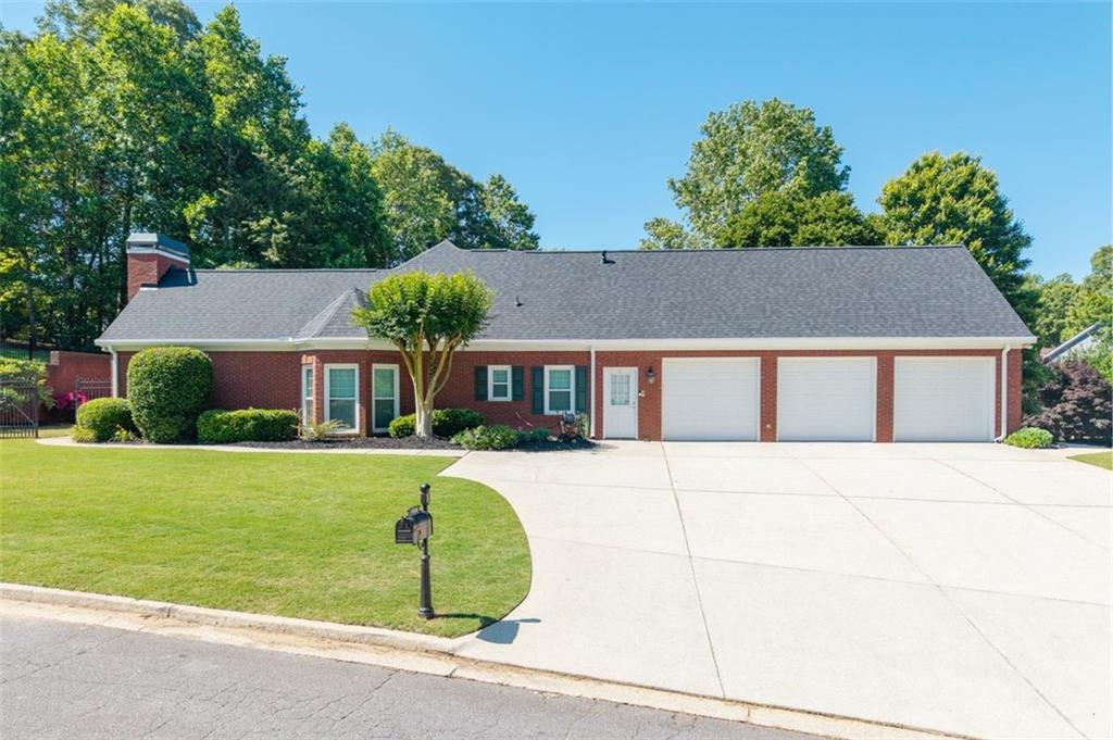 5355 Flowering Dogwood Court