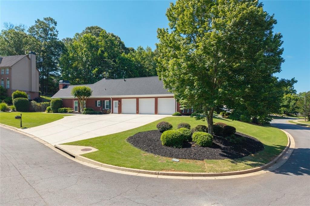 5355 Flowering Dogwood Court