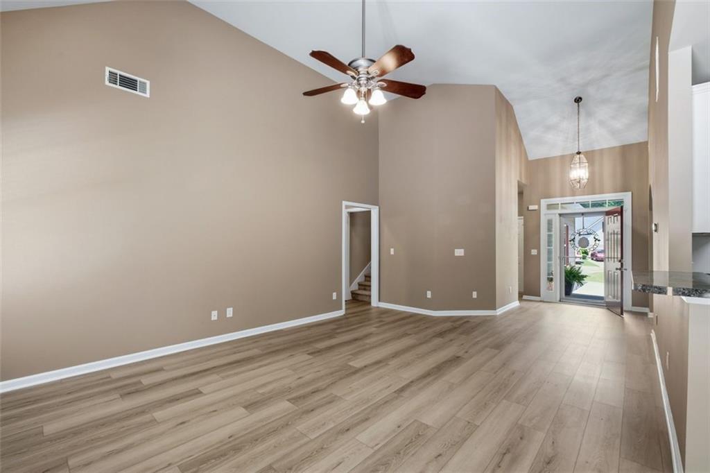 238 Clairidge Circle