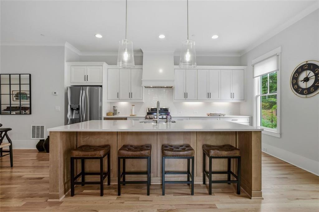 1033 Endeavour Court