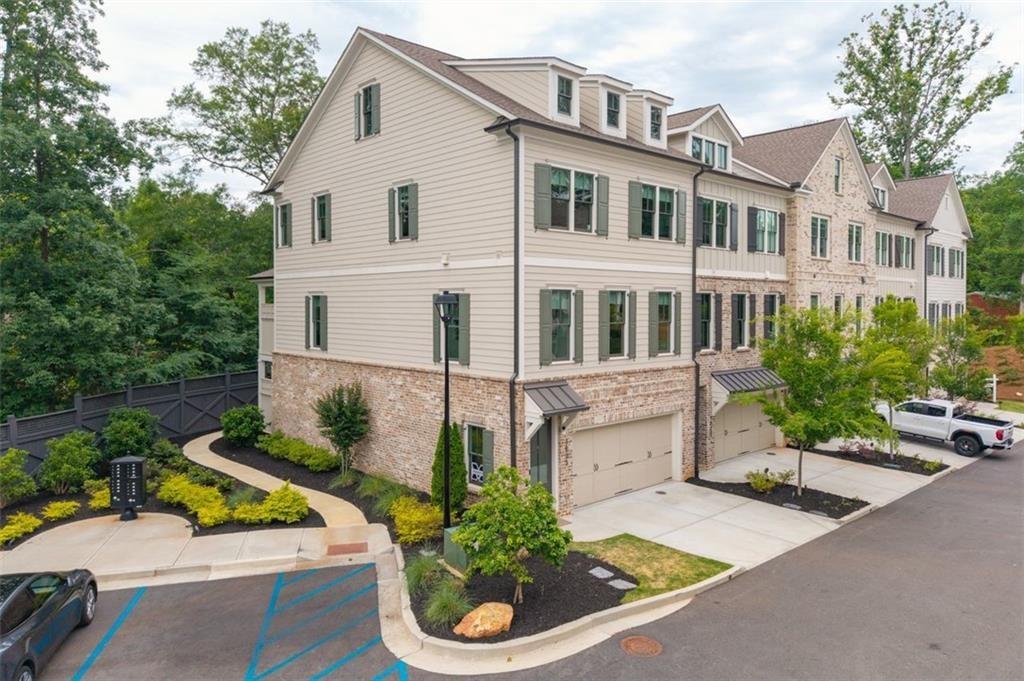 1033 Endeavour Court