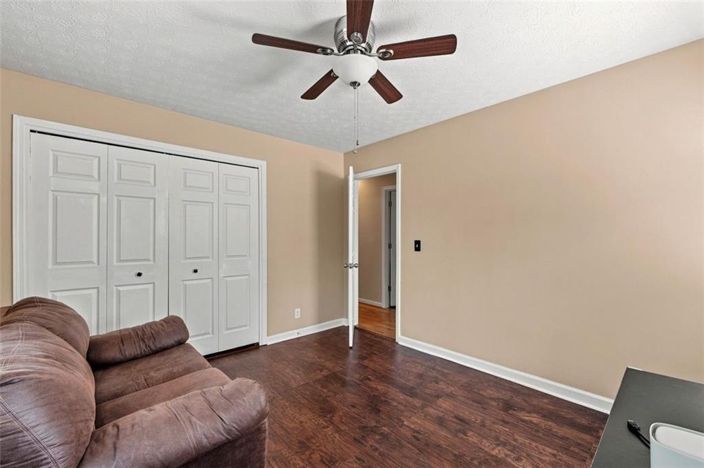 1382 Cave Springs Road