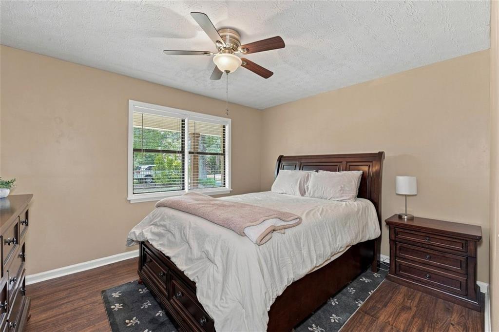 1382 Cave Springs Road