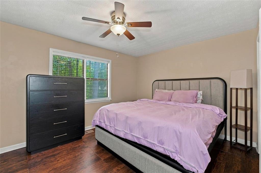 1382 Cave Springs Road