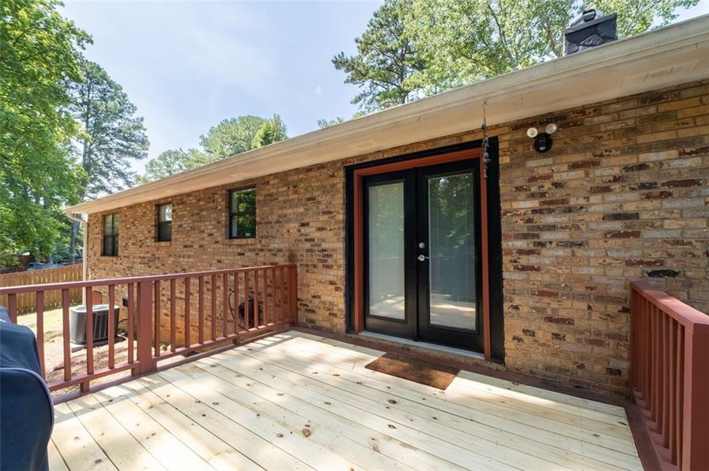 1382 Cave Springs Road