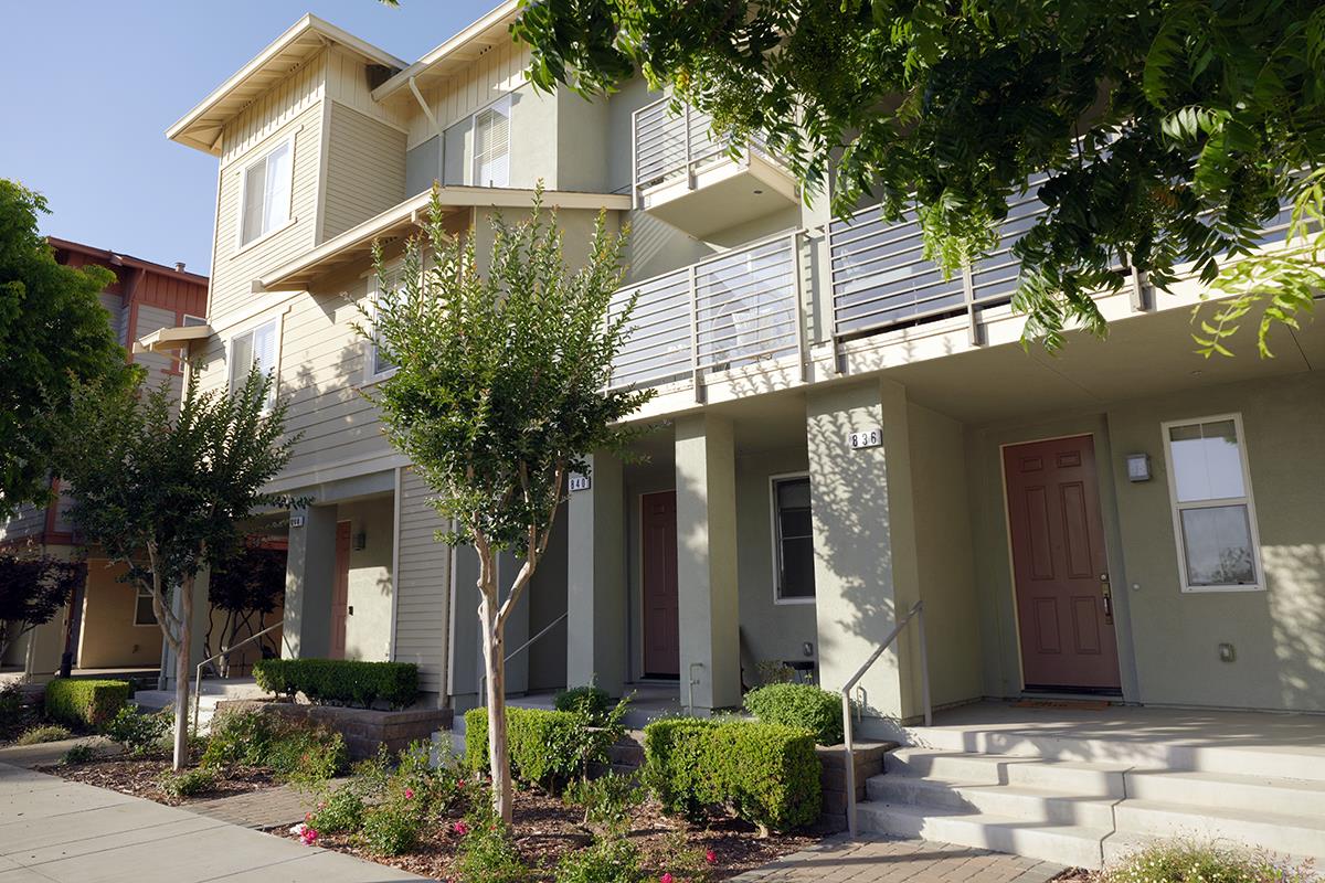 840 N 8th Street